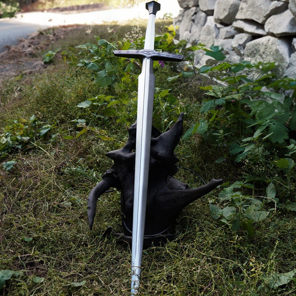 Witchmaker Sword White