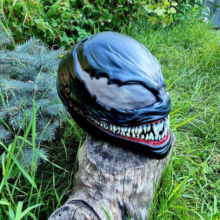 Venom Mask / Black Symbiote / Cosplay Helmet