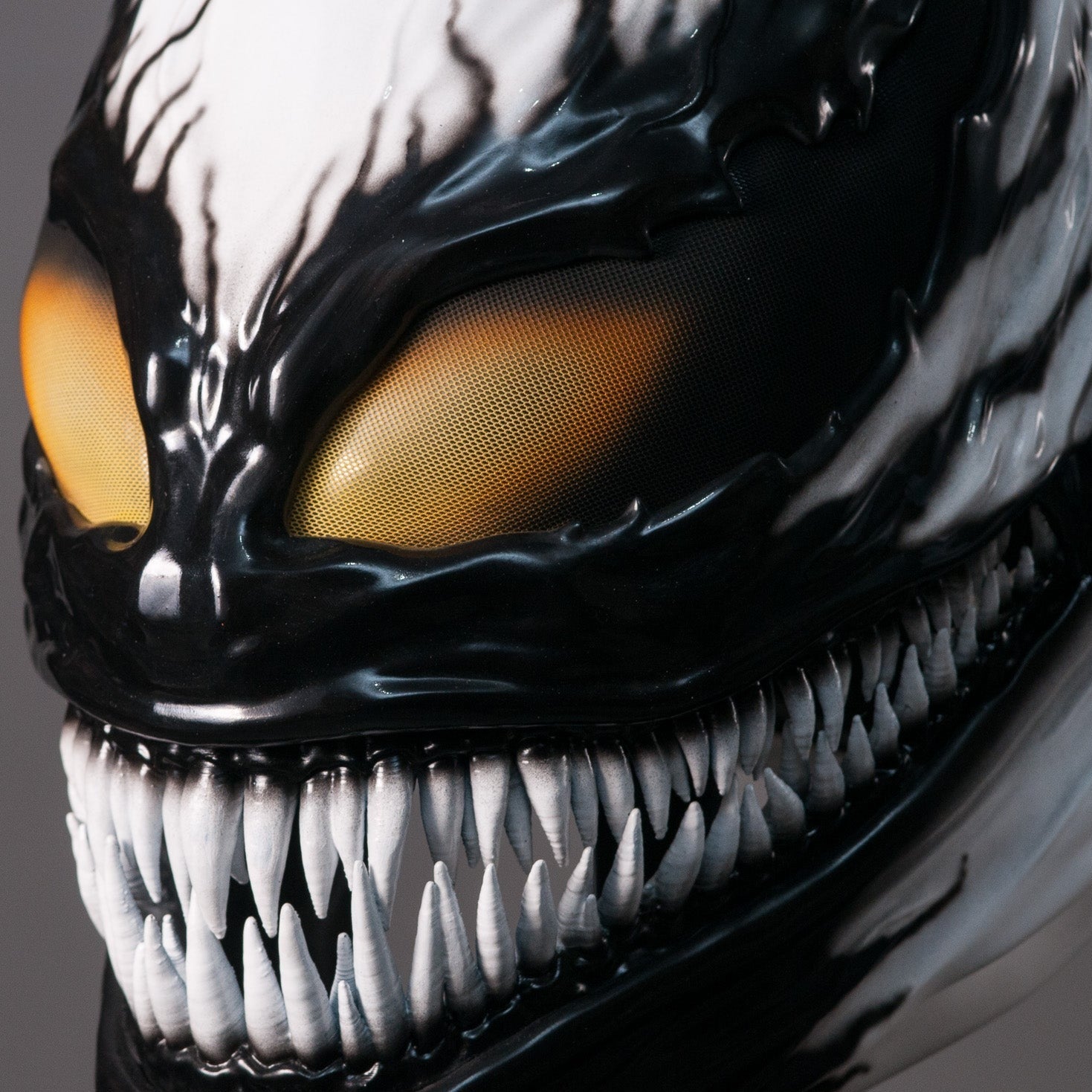 AntiVenom Mask-Helmet