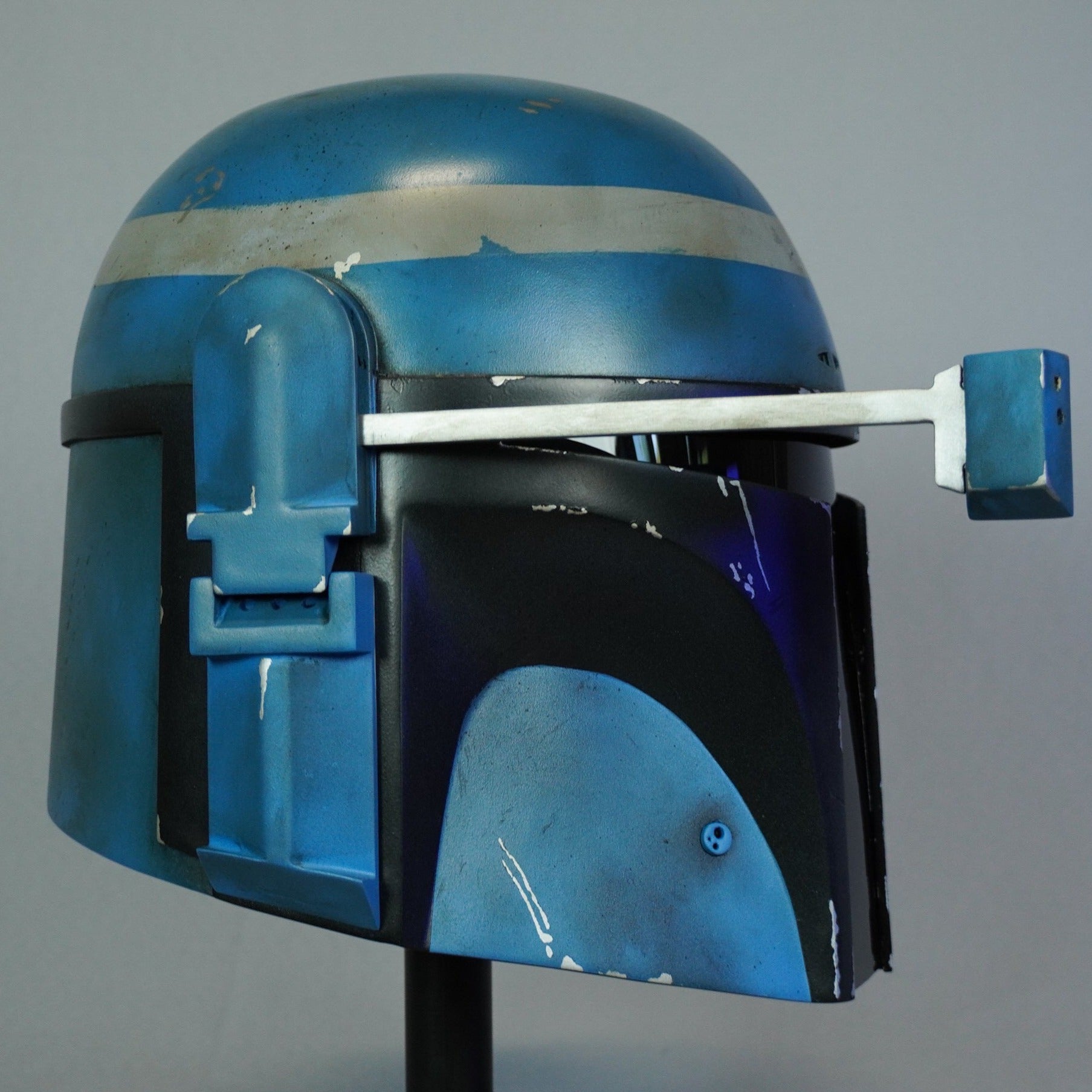 Axe Woves Helmet