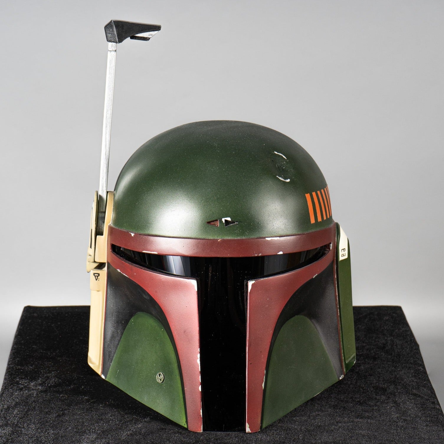 MandoBoba Helmet / Custom Painted Bounty Hunter Helmet