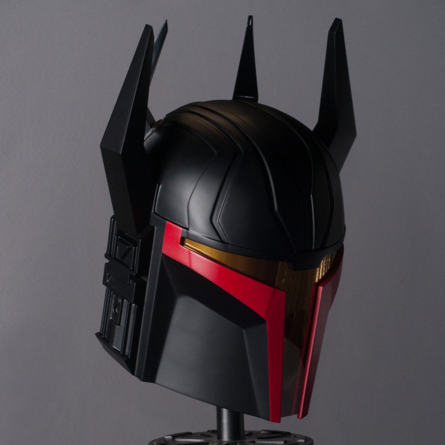 Gar Saxon Helmet Custom-Painted