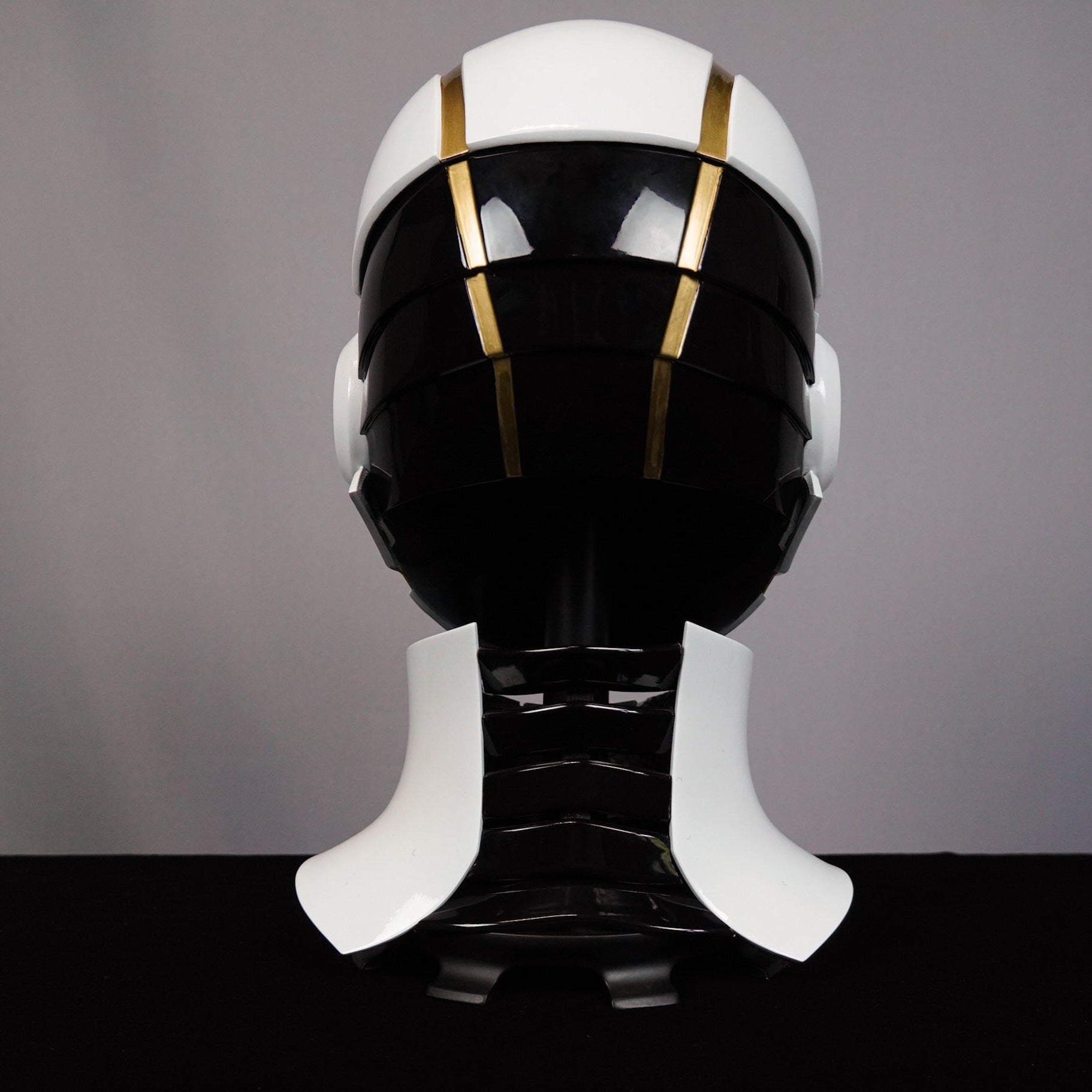 Jedi Helmet White&Gold with Neck