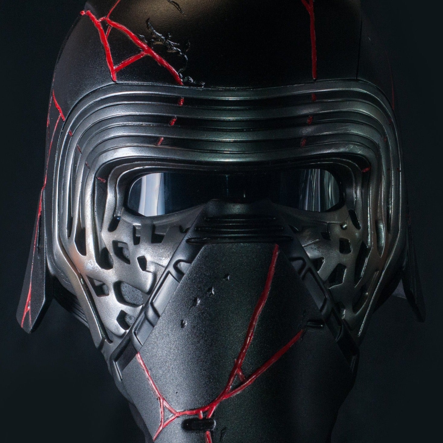 Kylo Ren Helmet Red Strips / The Rise of Skywalker / Sith Lord Cosplay