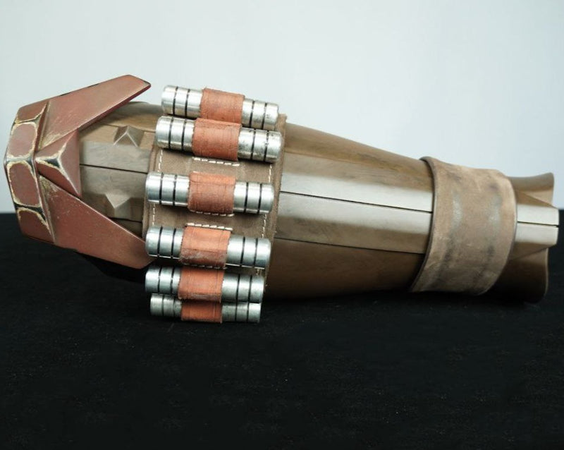 Mandalorian Leather Leg Graves