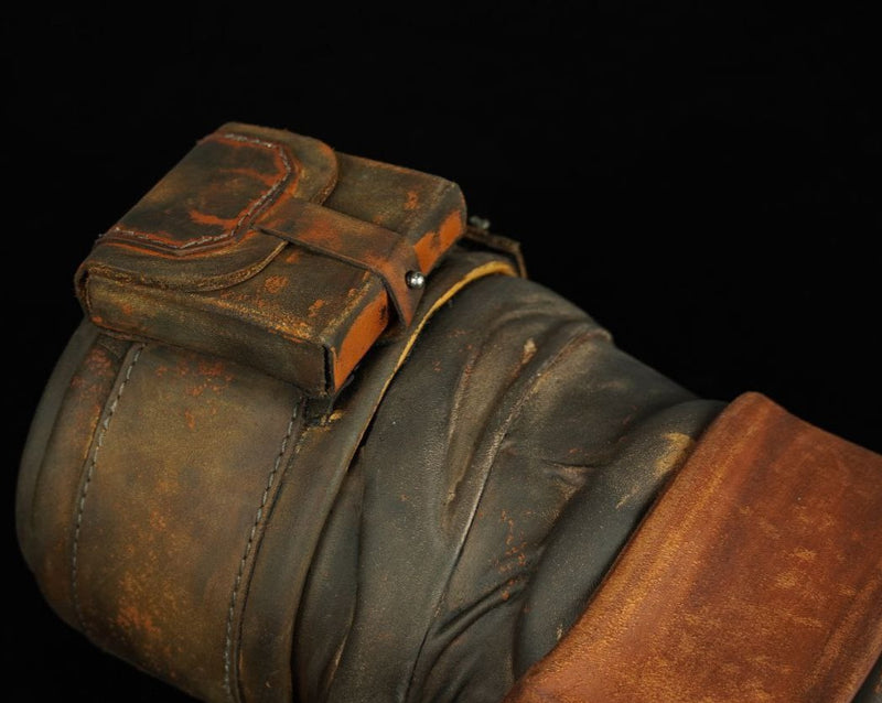 Mandalorian Leather Leg Graves