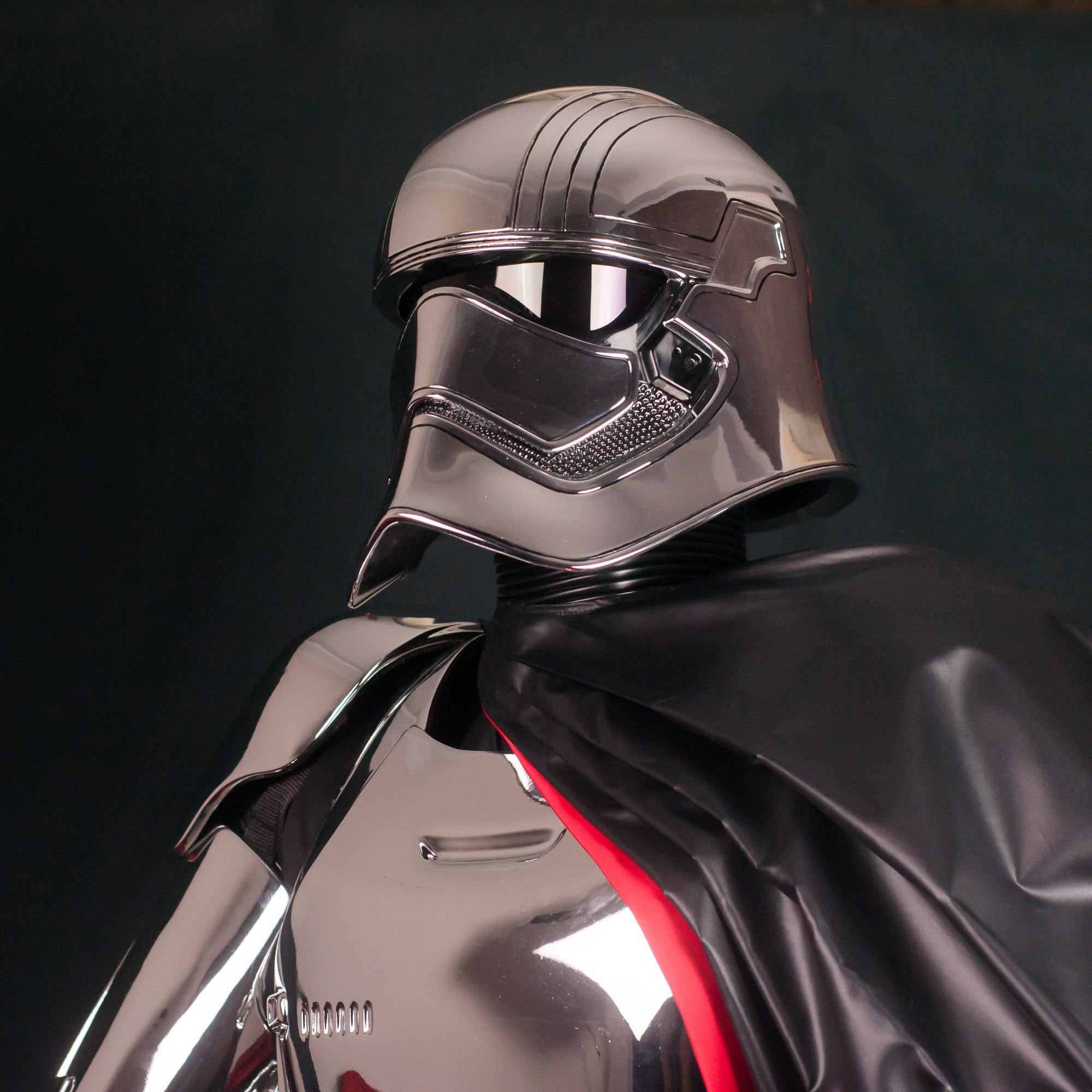 Captain Phasma Life-Size Bust - 1:1 Collectible