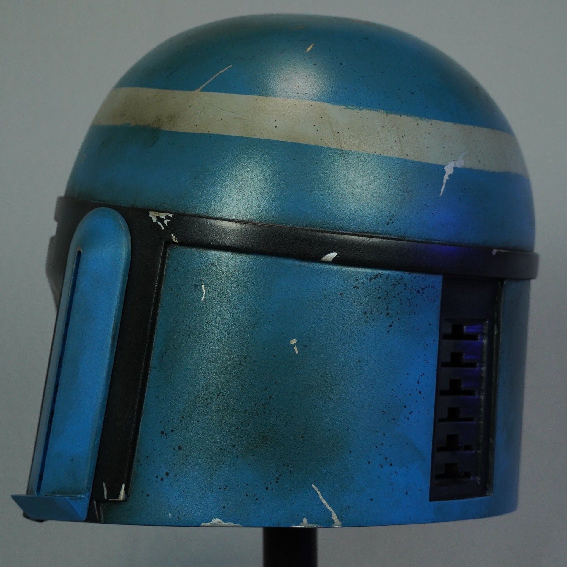 Axe Woves Helmet