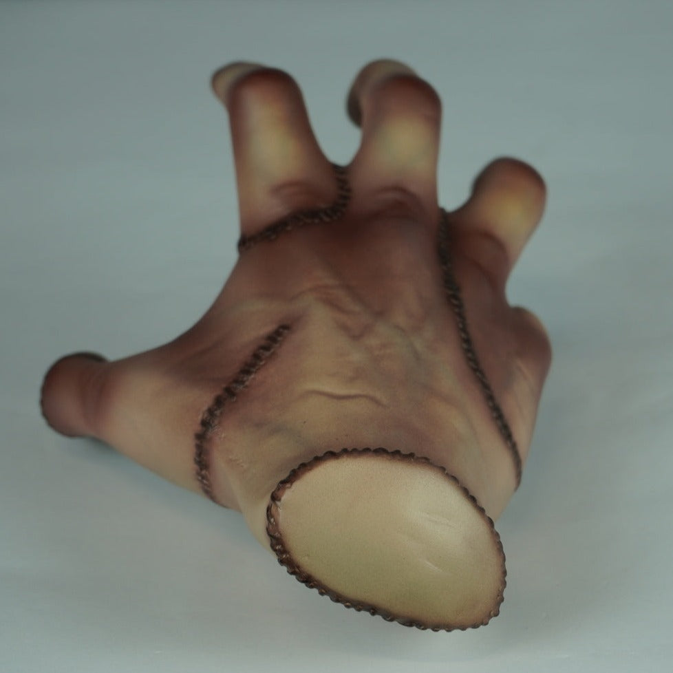 The Thing T. Thing / The Addams Family Hand Pet