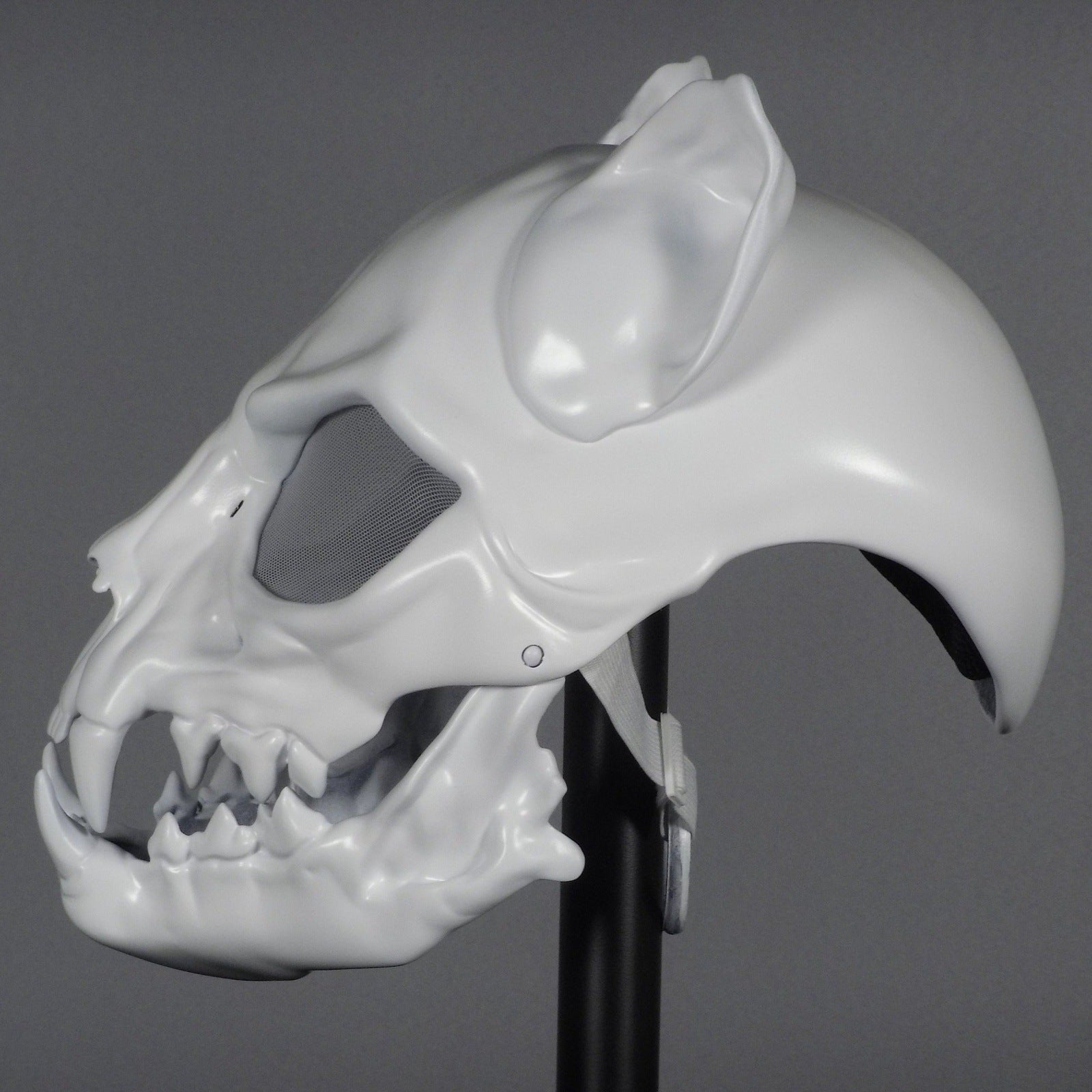 Cat Skull Mask White with Moving Jaw