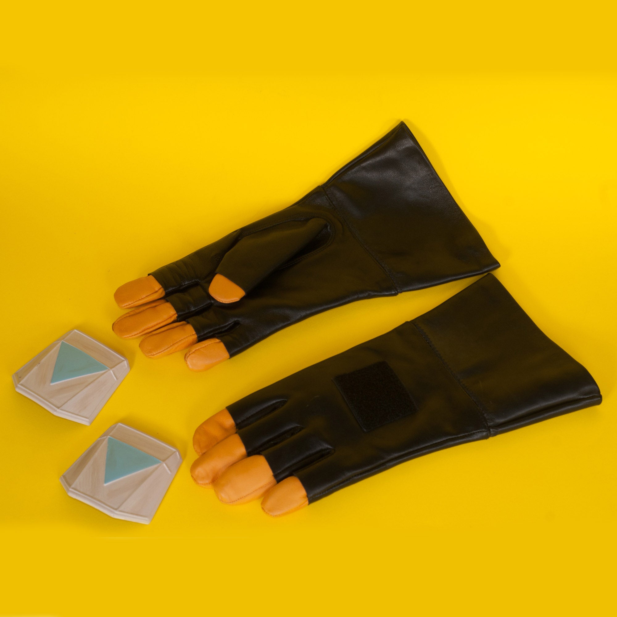 Mandalorian Leather Gloves