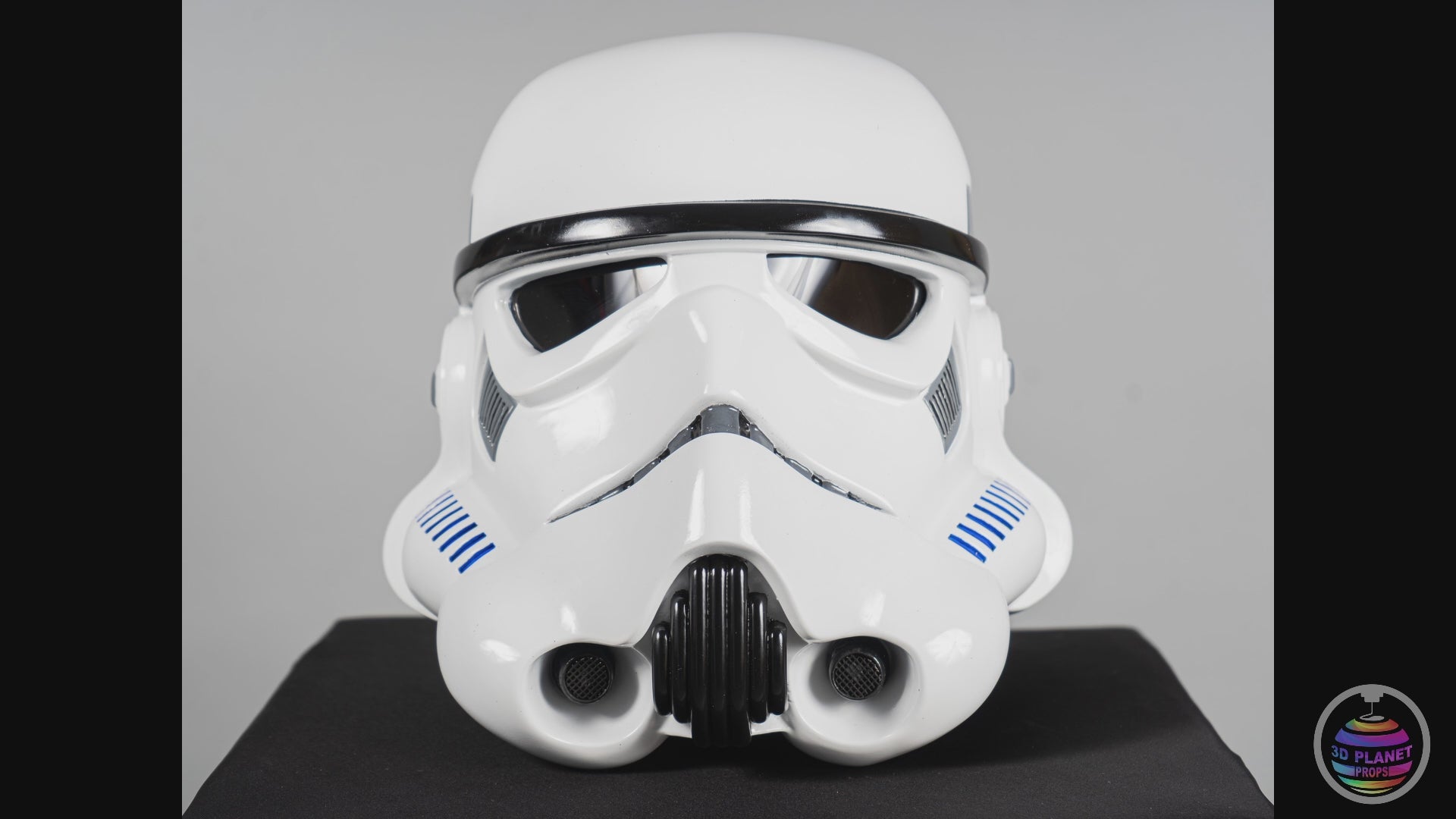 Stormtrooper Helmet Classic White