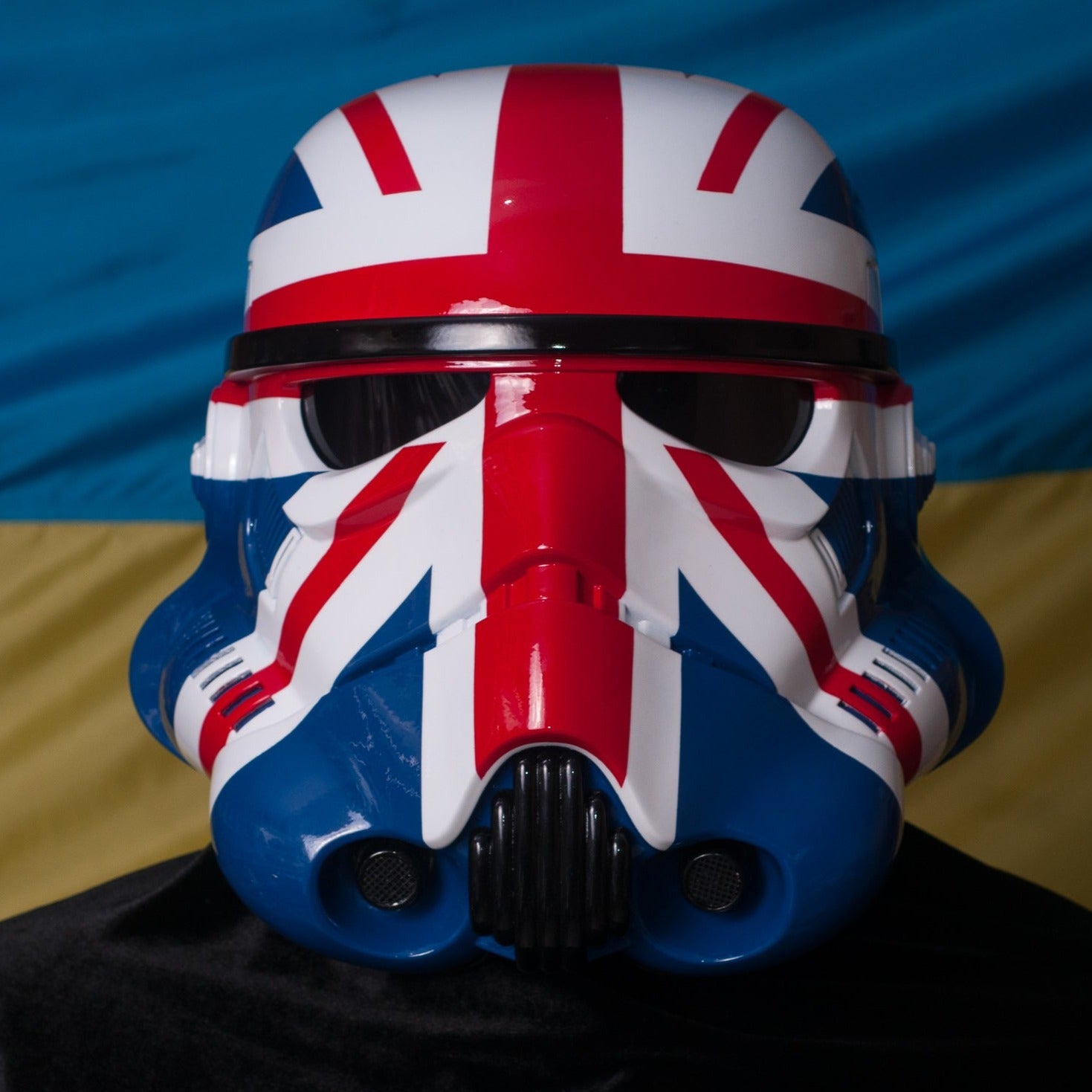 Stormtrooper Helmet with Any Flag / Customized Cosplay helmet