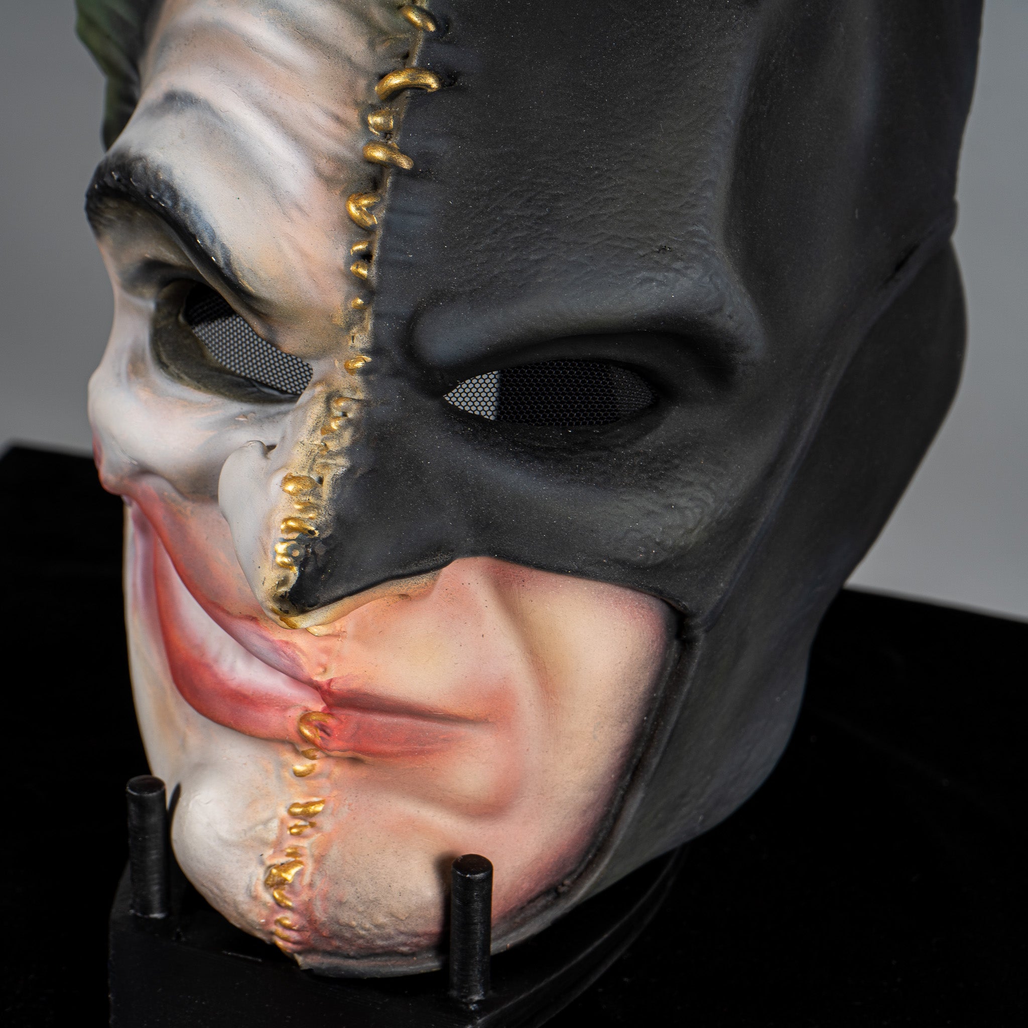 Two Face mask / Bat-man-Jokker Mask 3D Model STL file