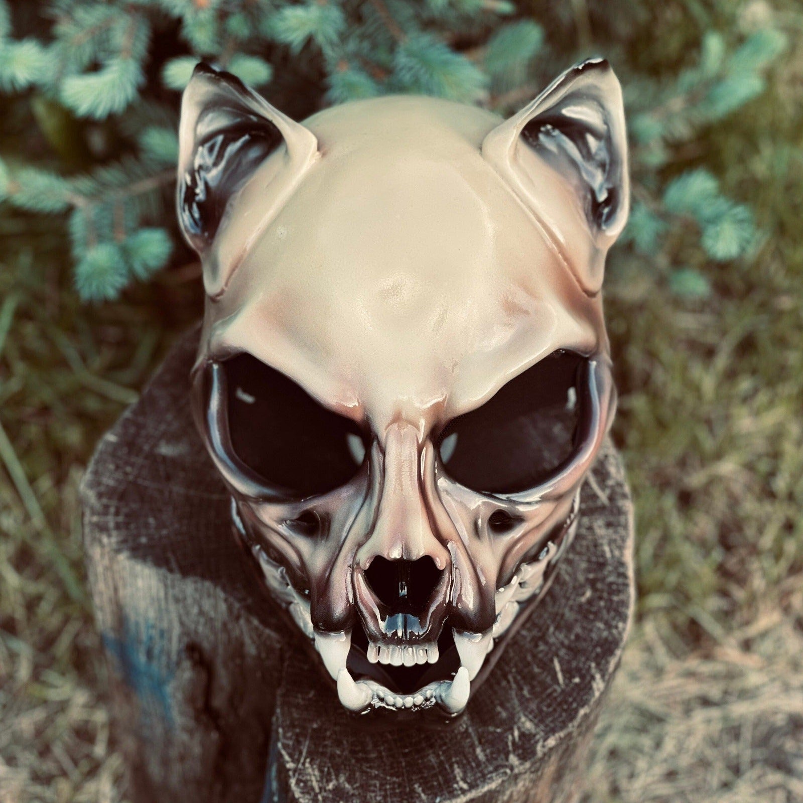 Cat Skull Mask with Moving Jaw