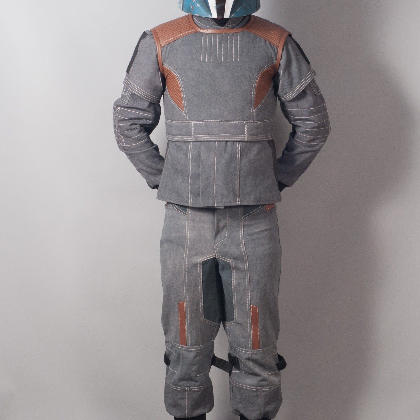 Bo-Katan Short Top with Neck Seal