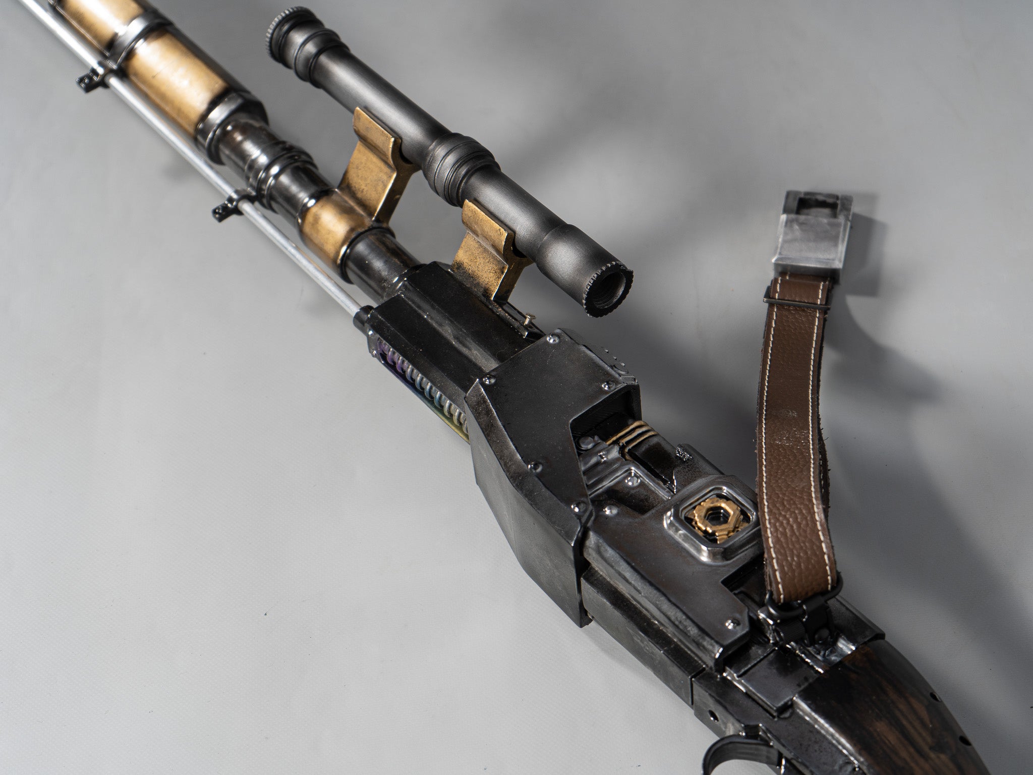 Mandaloriann Sniper Rifle / Amban phase-pulse blaster